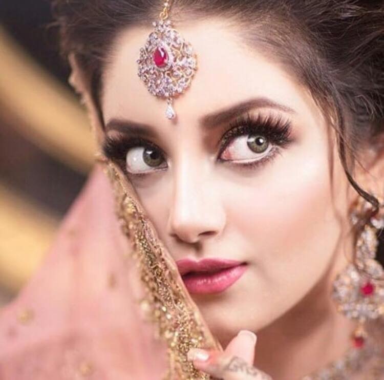 Top 10 Most Beautiful Actress In Pakistan 2018 Vrogue