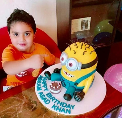 Veena Malik Celebrates Son's Birthday-Pictures