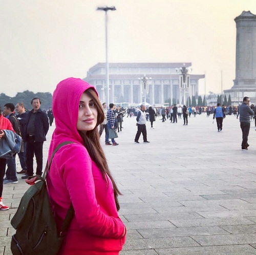 Iqrar ul Hassan's Second Wife Farah Yousaf In China
