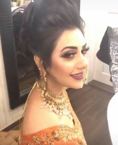 Sara Khan's BTS Shots From A Bridal Shoot