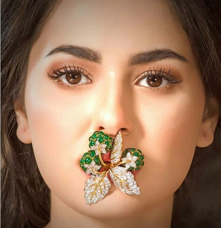 Hania Amir's Shoot For A Jewellery Brand
