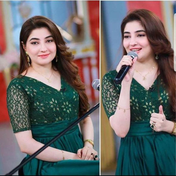 591px x 592px - Gul Panra Went Against Her Family To Start A Singing Career | Reviewit.pk