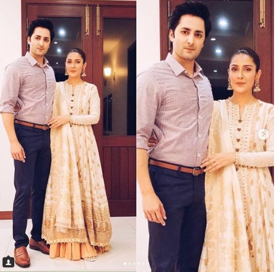 Latest Clicks of Ayeza Khan with Family