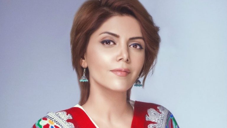 Hadiqa Kiani Says Stop Shaming Single Mothers