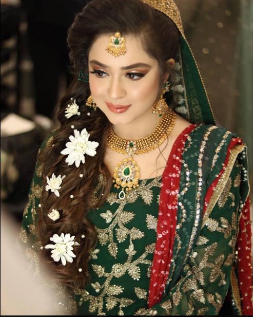 Makeup PhotoShoot Of Sara And Arisha Razi Khan