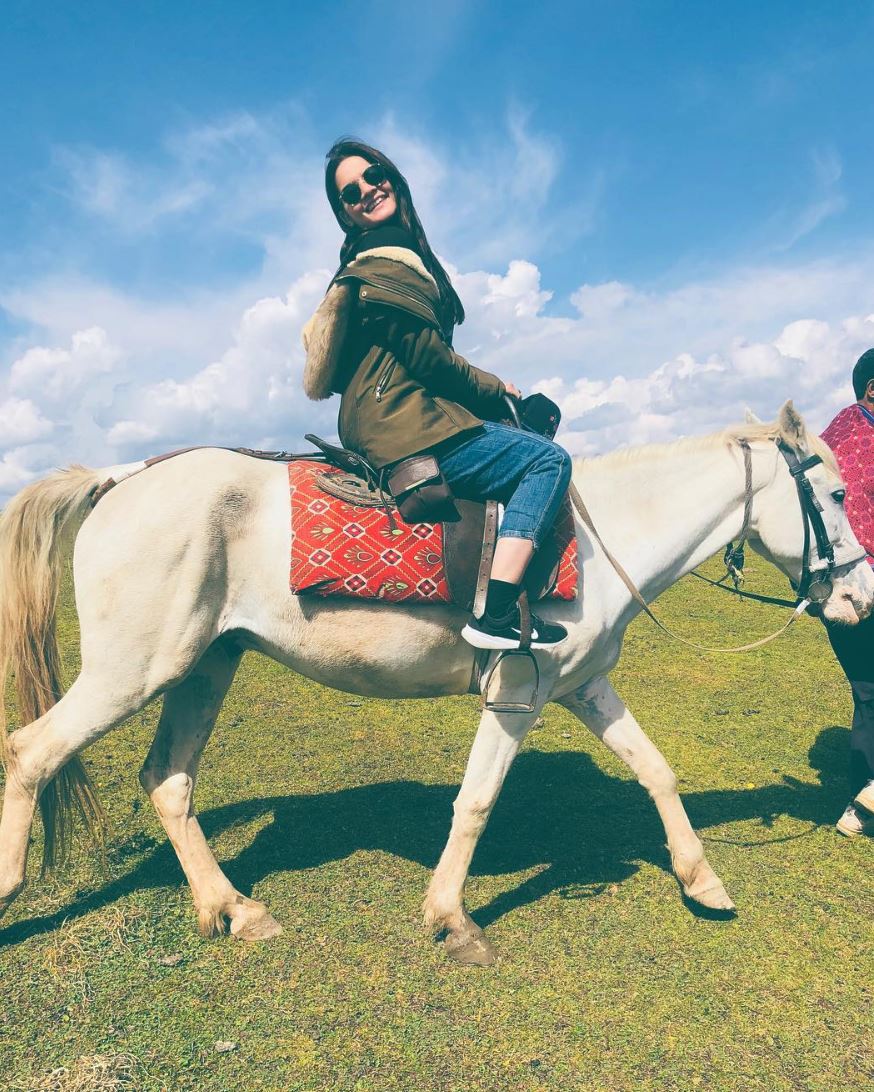 Aiman And Minal In Hunza Balakot Northern Areas of Pakistan - Pictures