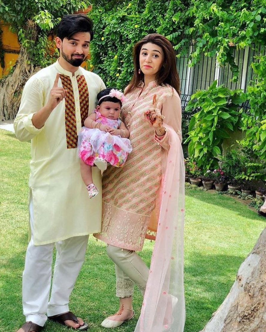 Noman Habib's Latest Pictures With His Wife and Daughter