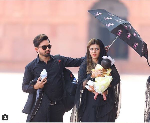 Noman Habib's Latest Pictures With His Wife and Daughter