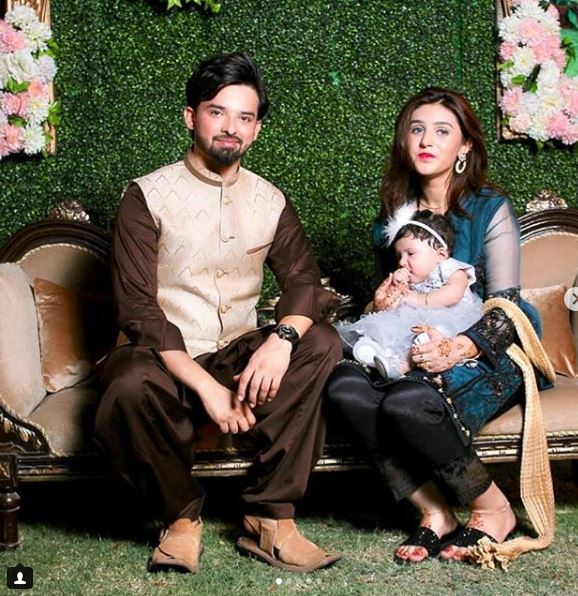 Noman Habib's Latest Pictures With His Wife and Daughter