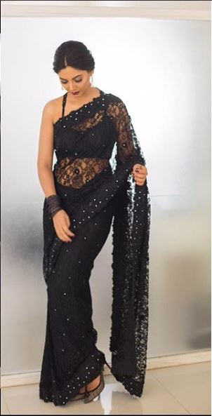 Two Famous Celebrities Wore Black Sari Recently