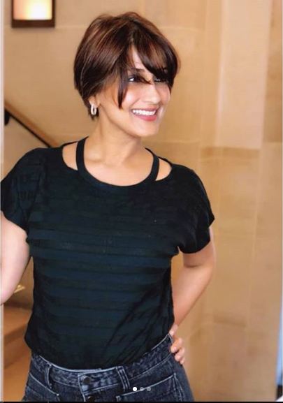 Sonali Bendre's Tough Battle With Cancer