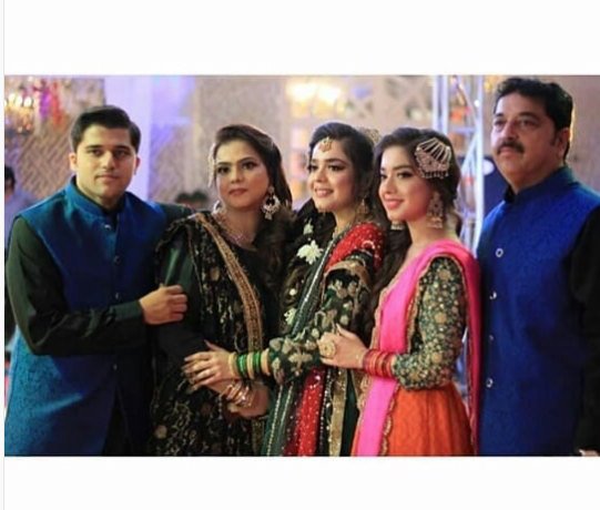 Sara Razi Khan Wedding Pictures New & Exclusive