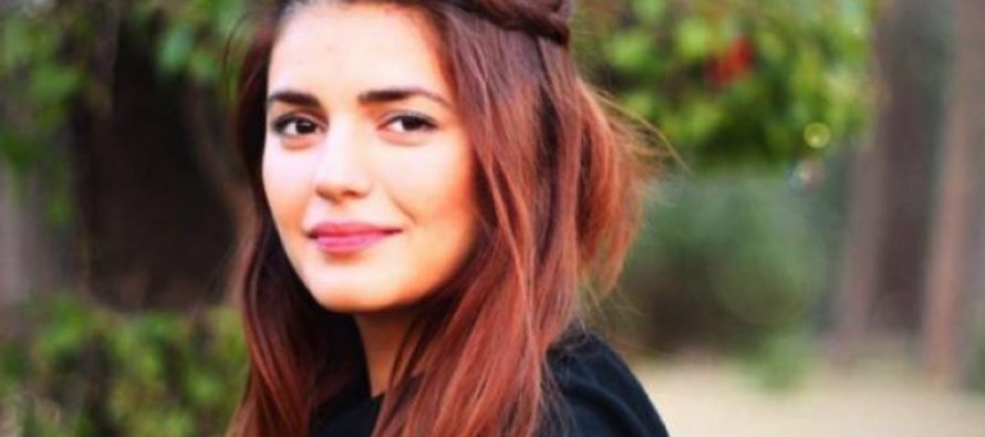 Momina Mustehsan Celebrates Trolling Anniversary