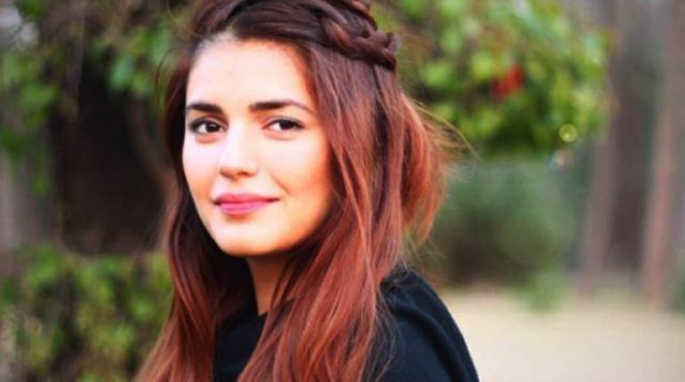 Momina Mustehsan Celebrates Trolling Anniversary