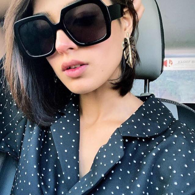 Is Iqra Aziz Seeing Yasir Hussain?