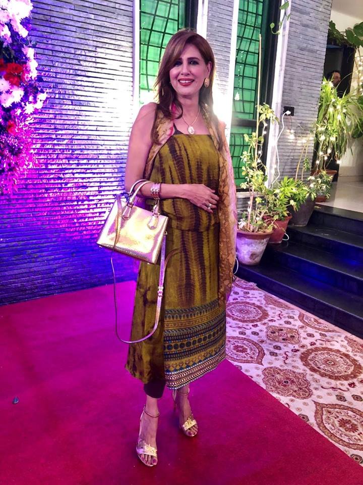 Celebrities At Nauman Masood's Wedding Anniversary