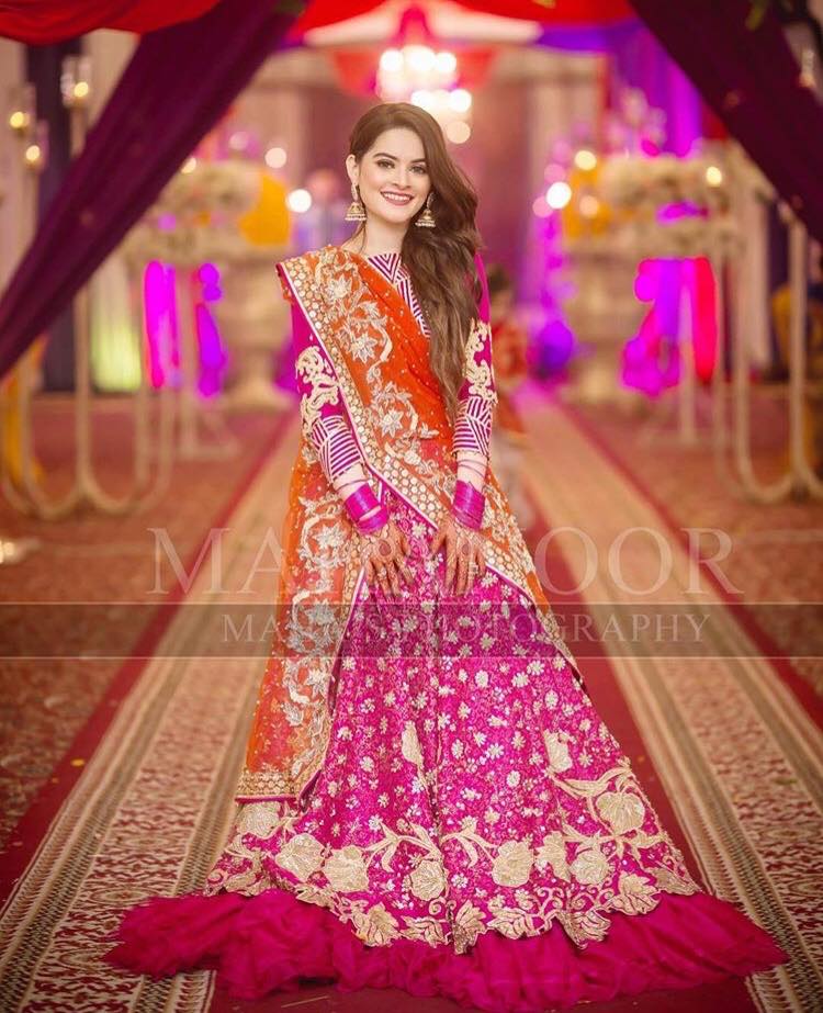 Aiman Khan Mehndi Exclusive Pictures and Videos