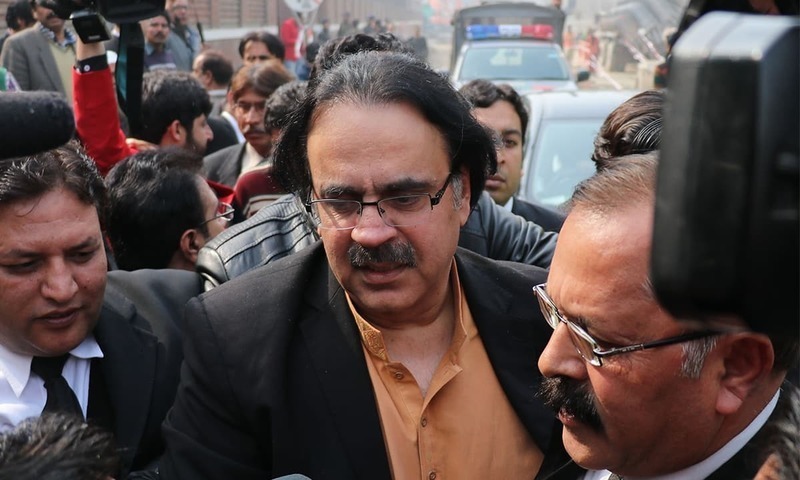Journalist Dr Shahid Masood Arrested