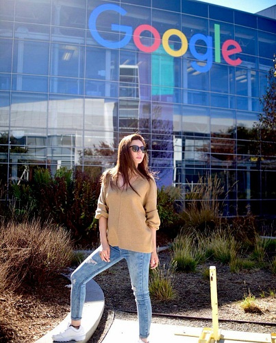 Mahira Khan At The Google Headquarters