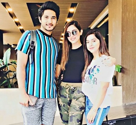 Maya Ali Is Very Close To Her Bother And Sister In Law