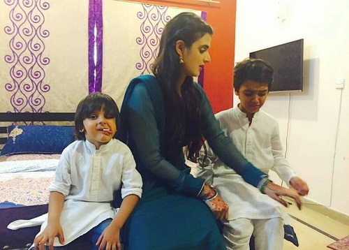 Hira Mani Is A Super Chill Mom