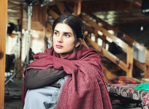 Kubra Khan On The Sets Of Alif