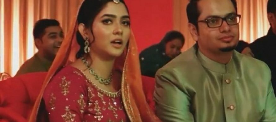 People React To Bride Enjoying Her Mehendi