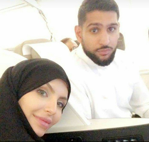 Amir Khan And Faryal Makhdoom Perform Umrah