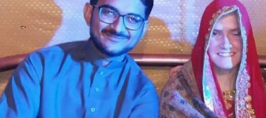 Another Online Love Story Brings US Woman To Pakistan