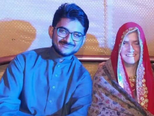 Another Online Love Story Brings US Woman To Pakistan