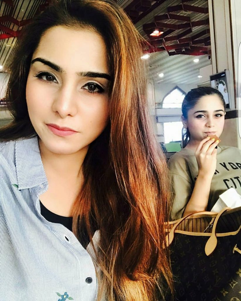 Aima Baig Spending Some Quality Time With Her Sister Komal Baig