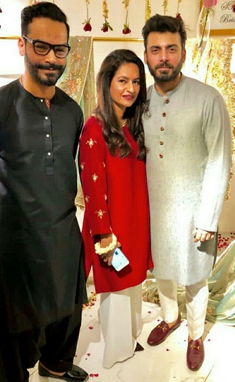 Fawad Khan Wife Sadaf - 25 Romantic Pictures