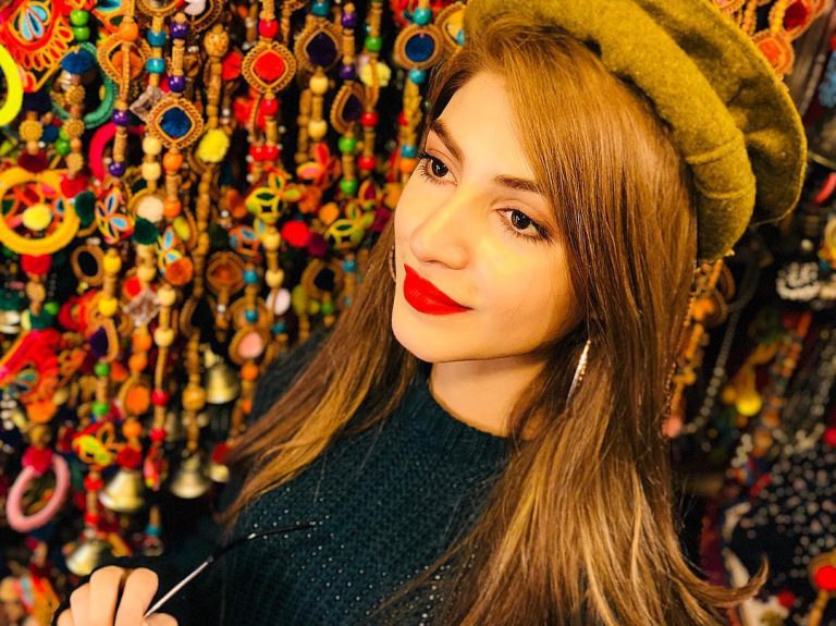 Kinza Hashmi Shooting For Ishq Hai Tu In Muree