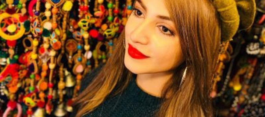 Kinza Hashmi Shooting For Ishq Hai Tu In Muree