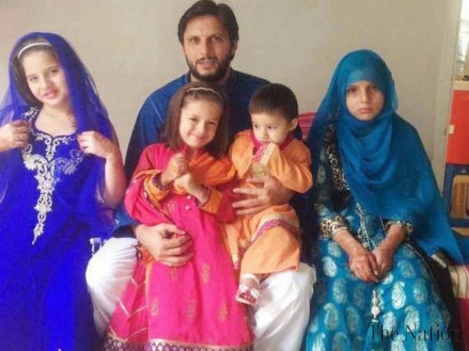 Shahid Afridi Family