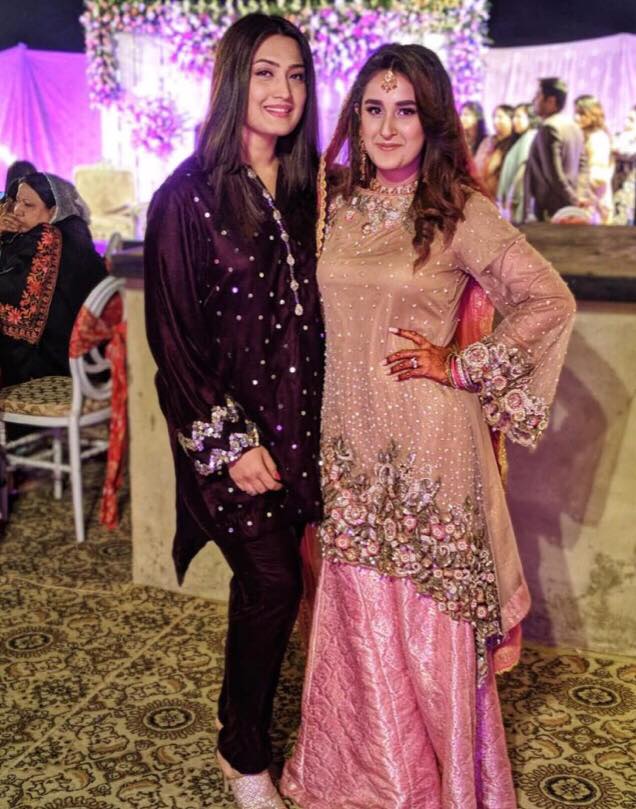 Beenish Raja Attends A Wedding In Style