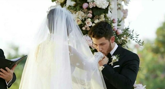 Priyanka Chopra And Nick Jonas's White Wedding-Pictures