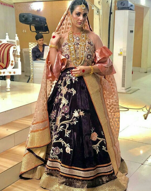 Sara Khan's Gorgeous Bridal Shoot