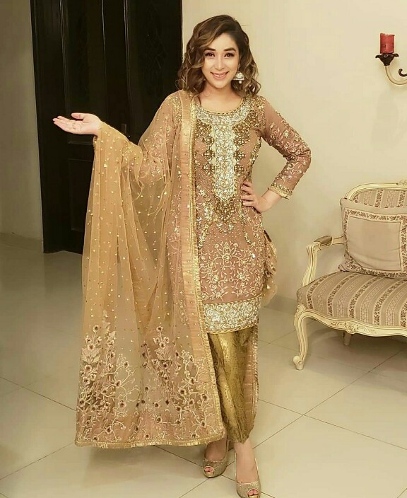 Komal Rizvi's Latest Pictures