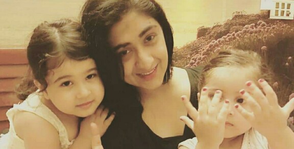 Madiha Rizvi's Latest Clicks With Beautiful Daughters