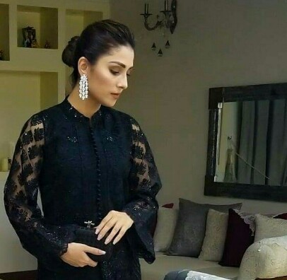 Ayeza Khan Attends Her Friend's Wedding
