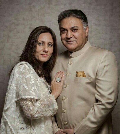 Asif Raza Mir And Wife Celebrate 27 Years Together