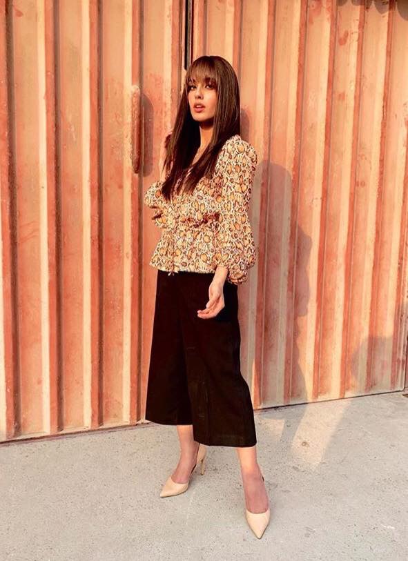 Iqra Aziz's New Look