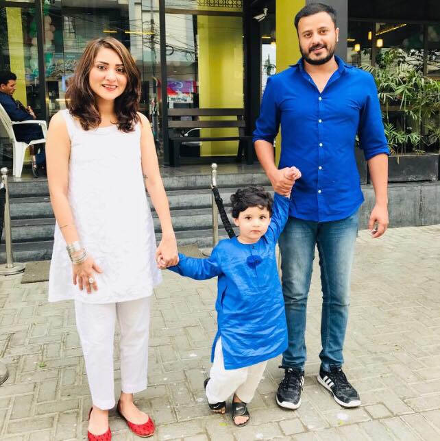 Latest Pictures Of Sana Askari With Her Husband and Son