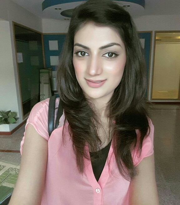 Mehwish Qureshi's Sister Is Also An Actress