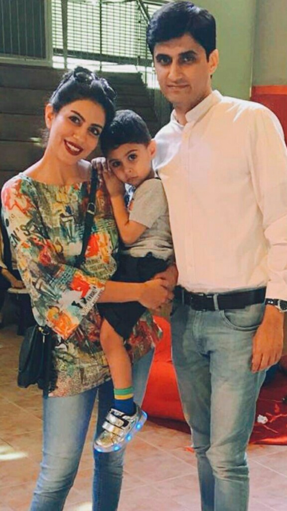 Saba Faisal's Daughter Sadia Faisal With Her Family