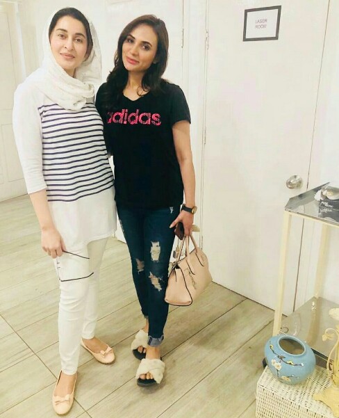 Shaista Lodhi With Celeb Clients At Her Clinic