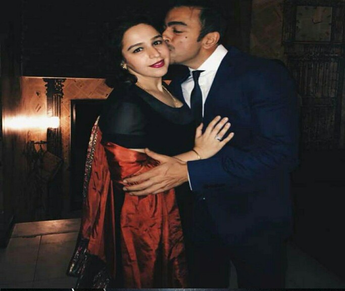 Shaan Shahid With Wife At A Wedding