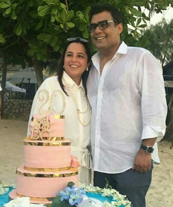 Salman Iqbal And Wife Sabeen Celebrated 20th Wedding Anniversary