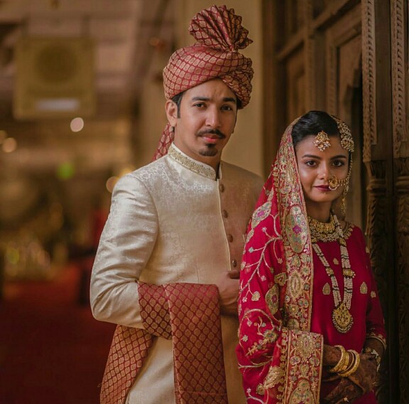 Youtuber Mooroo's Wedding Pictures